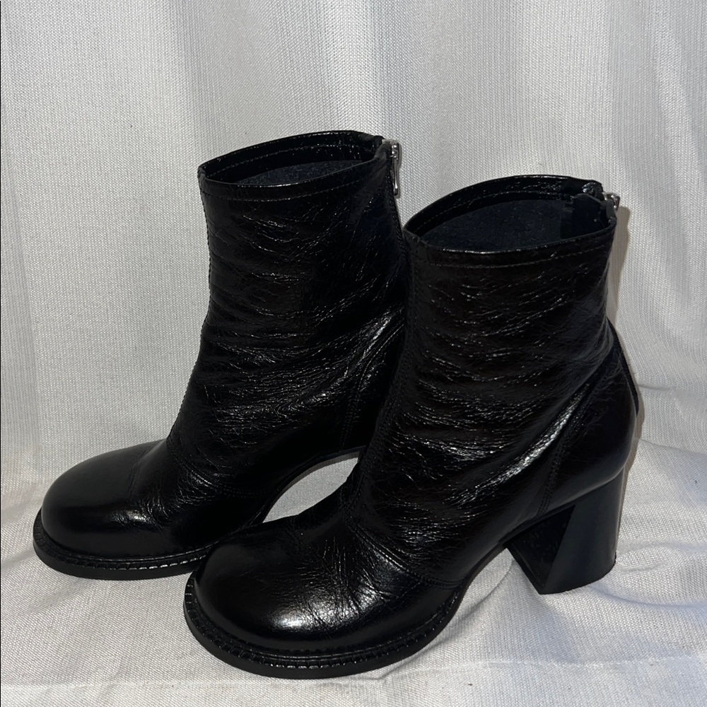 Patent Leather Block Heel GoGo Bootie